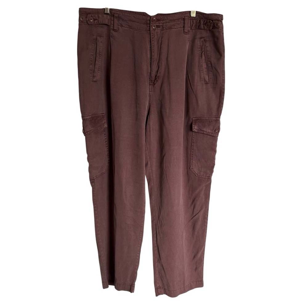 Sundance wide leg cargo pants in dark red Size 16